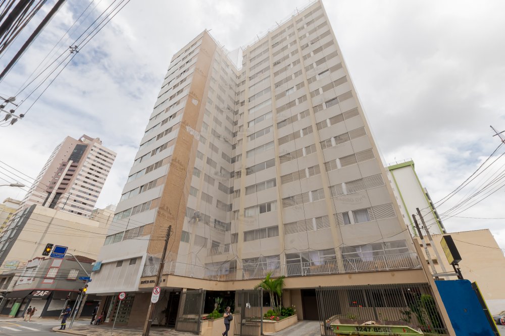 Apartamento - Venda - Centro - Curitiba - PR