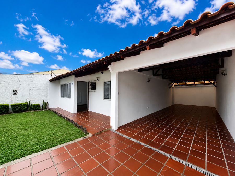 Casa - Aluguel - Orleans - Curitiba - PR